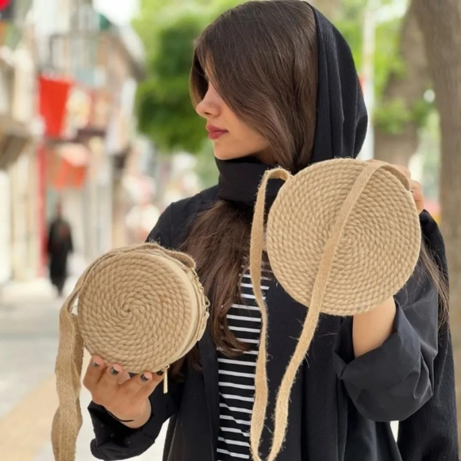 کیف گرد کنفی