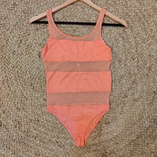 تاپ بادی منگو mango