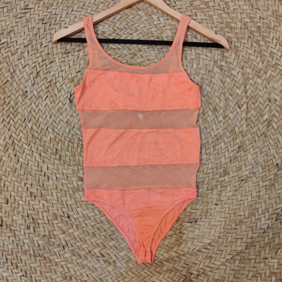 تاپ بادی منگو mango