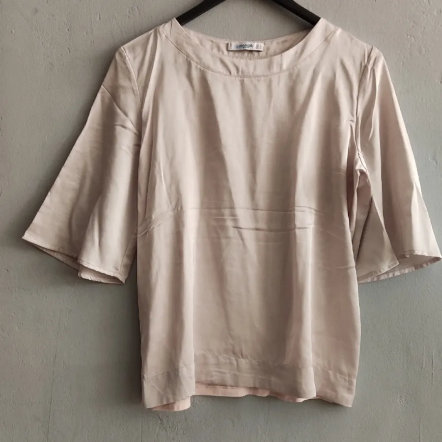 شومیز منگو mango