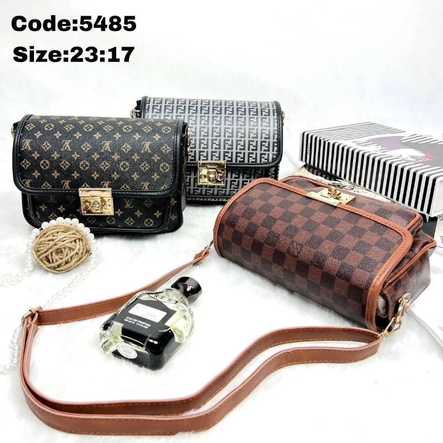 کیف پاسپورتی طرح مارک