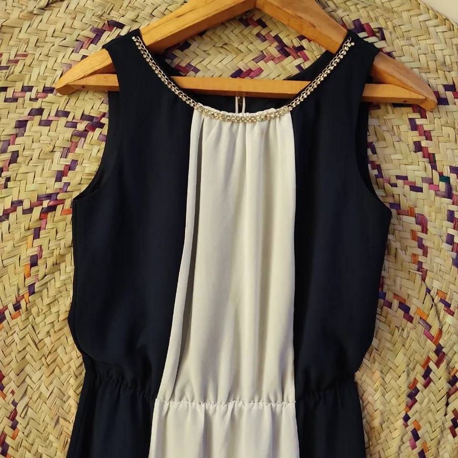 پیراهن منگو mango