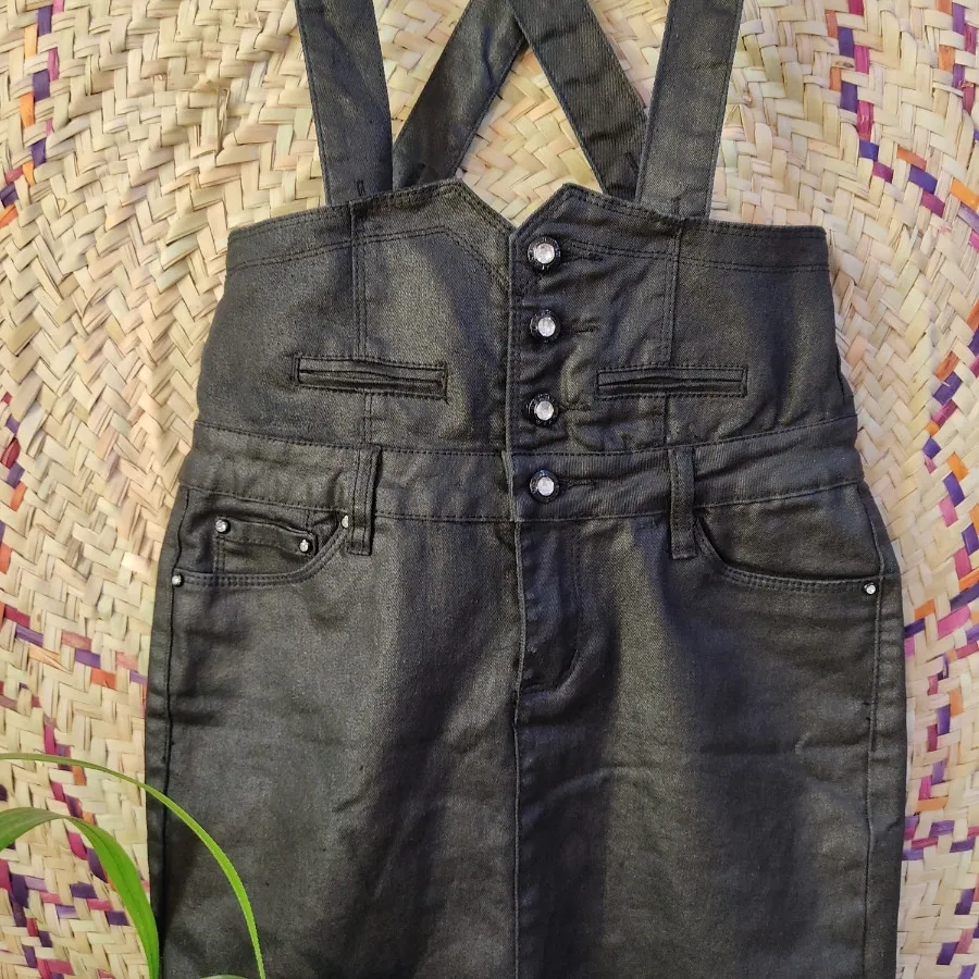 سارافان منگو mango