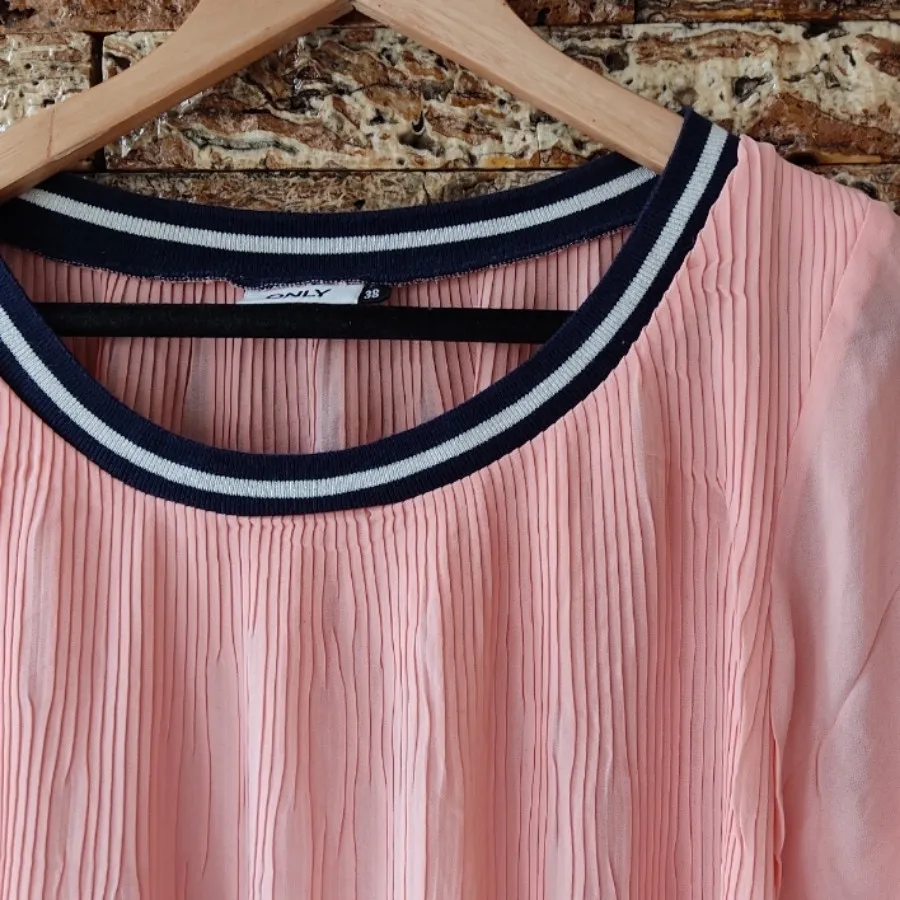 شومیز منگو mango