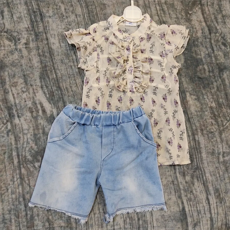 بلوز وشلوارک جین