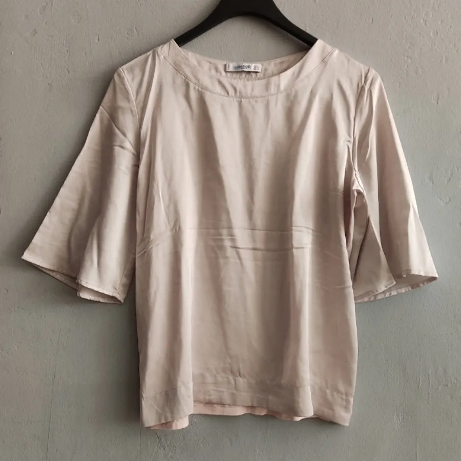 شومیز منگو mango