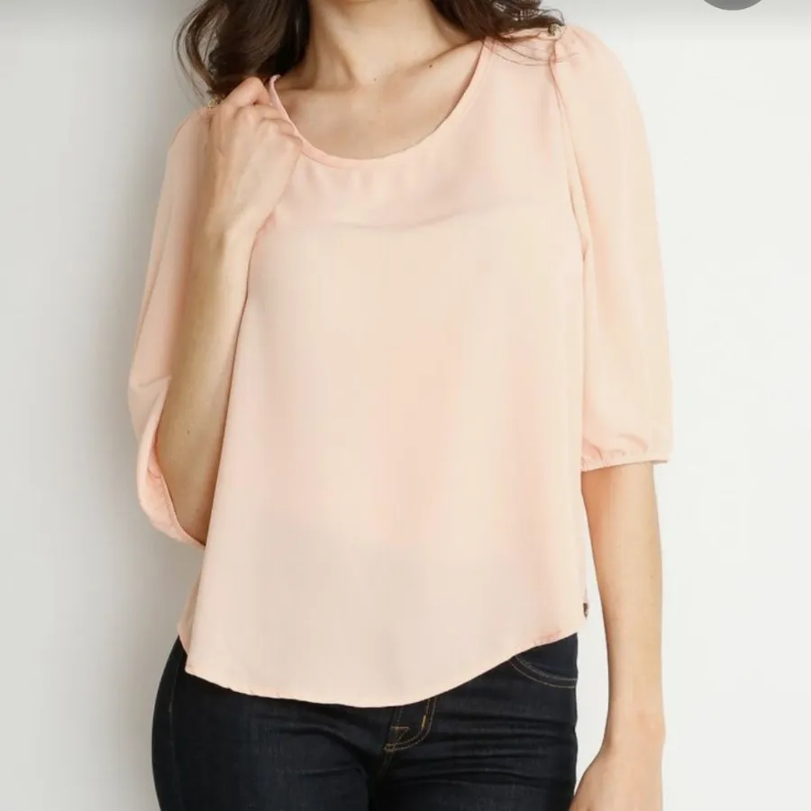 شومیز منگو mango