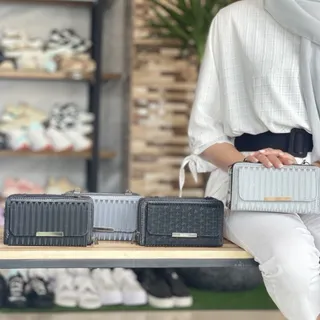 کیف دوشی پتینه و چرم