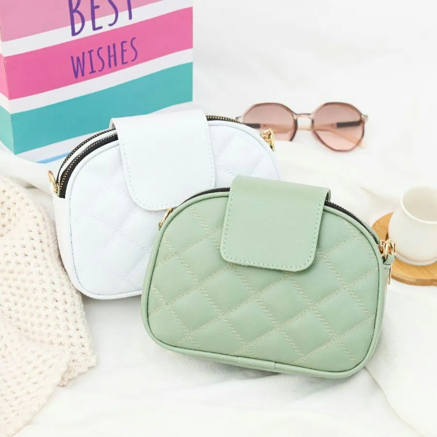 کیف پاسپورتی دخترانه