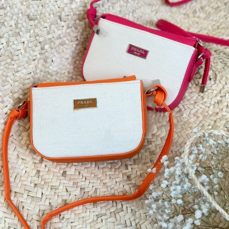 کیف پاسپورتی دوشی کنفی