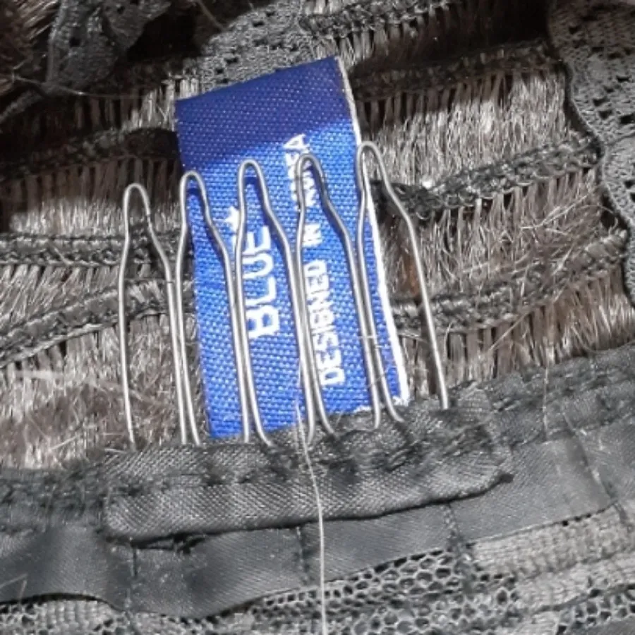 پوستیژ یا کلاه گیس