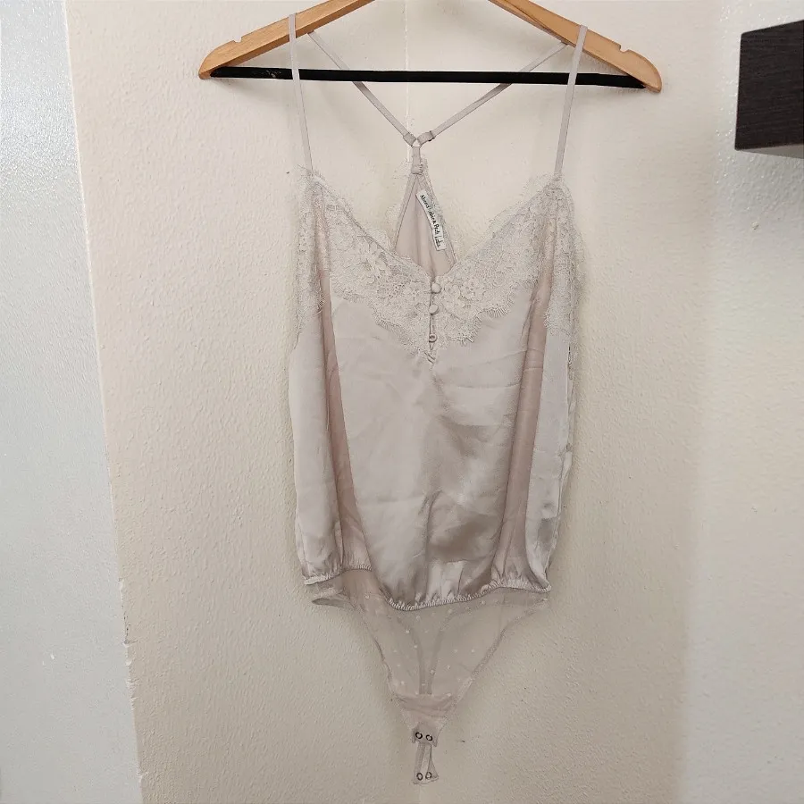 تاپ برندمنگو mango