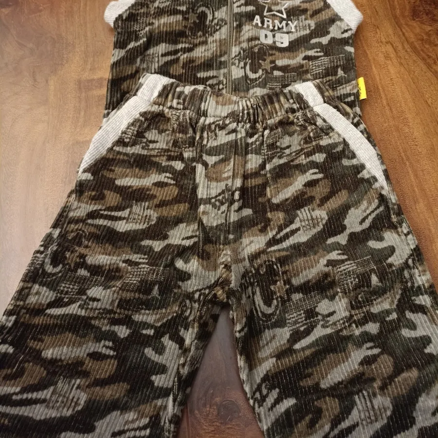 جلیقه کلاه دار