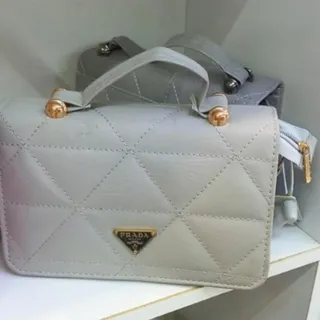 کیف دوشی