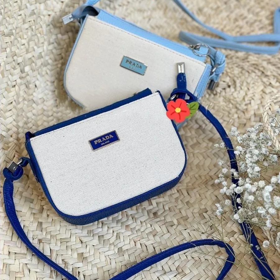 کیف پاسپورتی دوشی کنفی