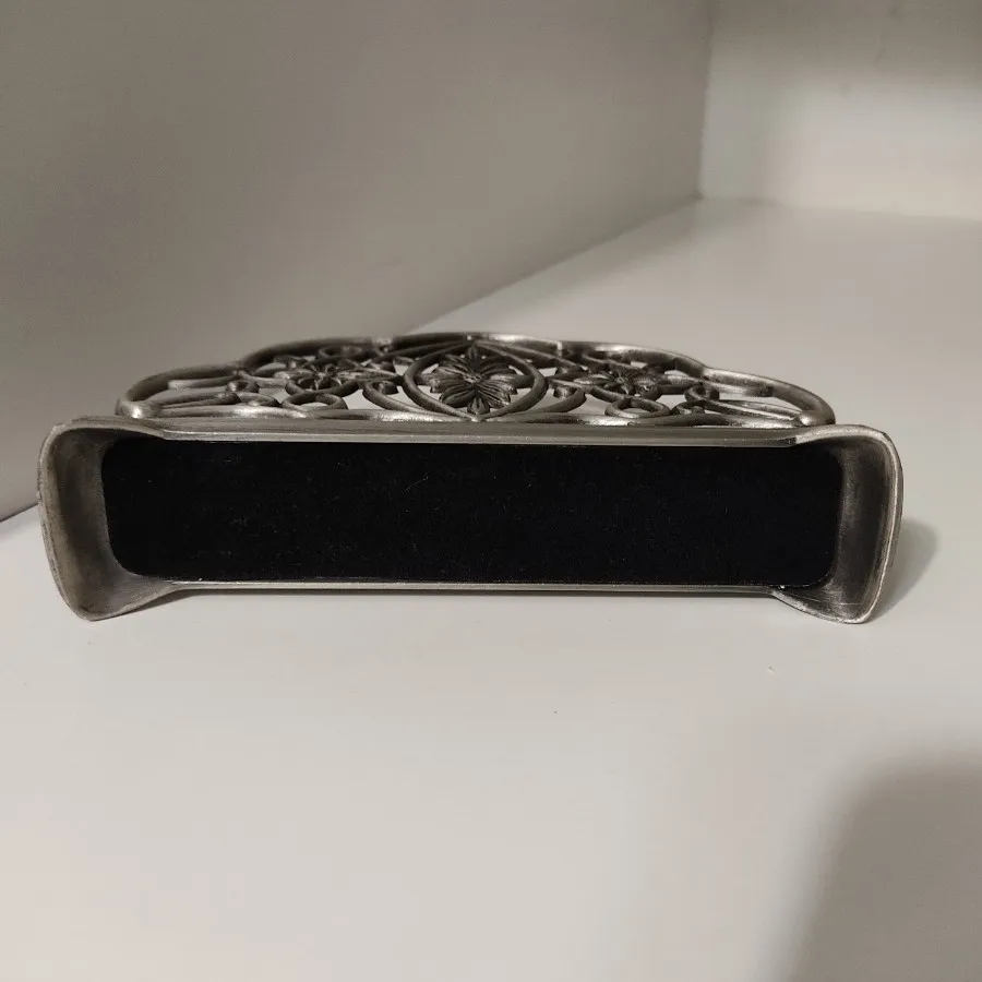 جا دستمالی پیوتر