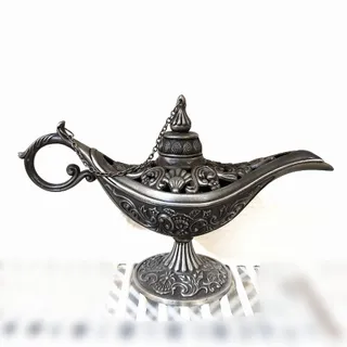 چراغ جادو قدیمی پیوتر