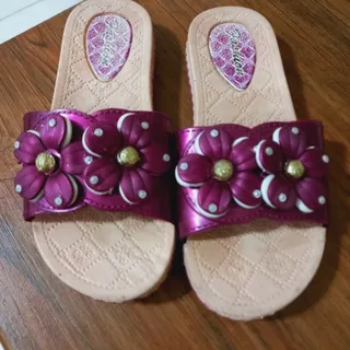دمپایی بچه