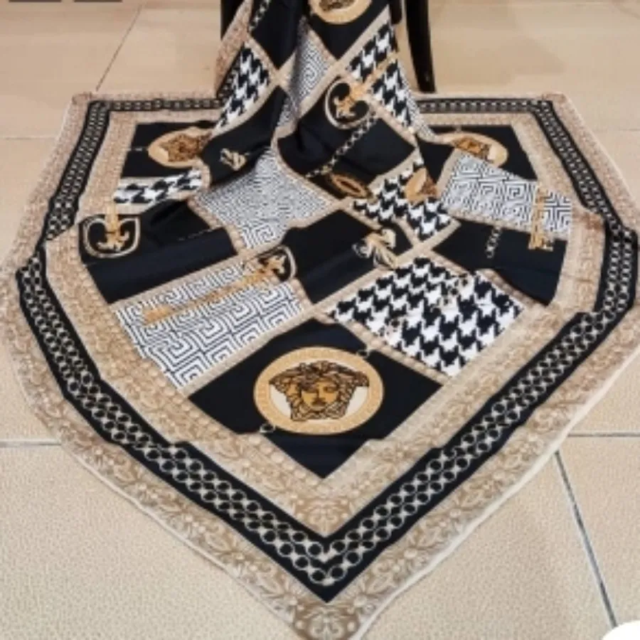 روسری دست دوز