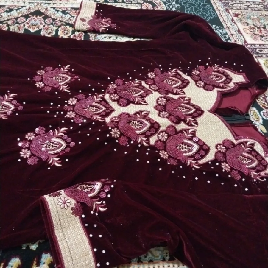 پیراهن مخمل کارشده