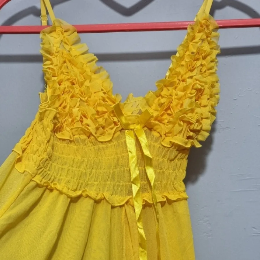 لباس خواب گیپور زرد
