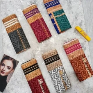 روسری دست دوز