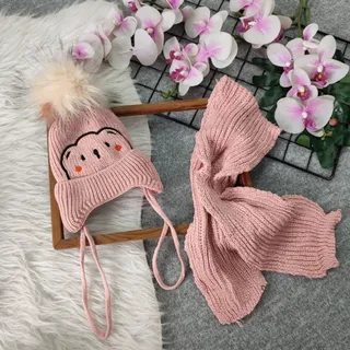 شال و کلاه بچگانه