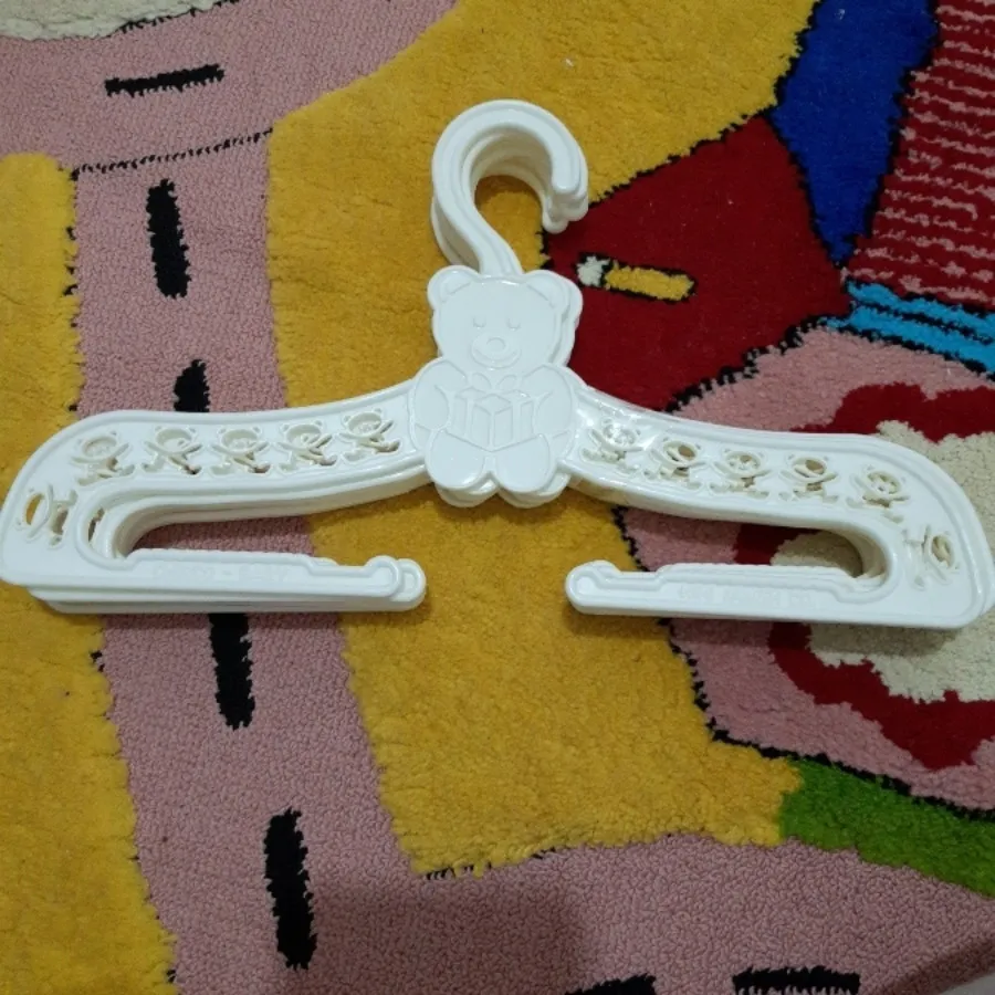 رخت آویز کودک