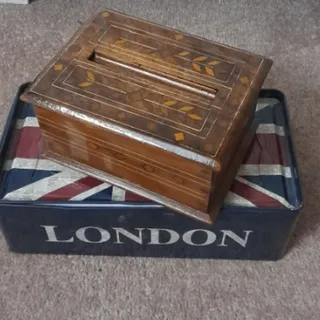 جعبه چوبی قدیمی