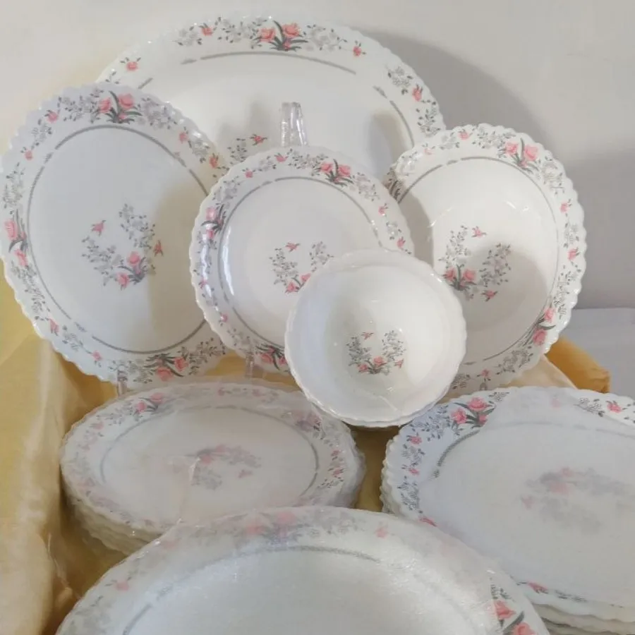 سرویس پذیرایی