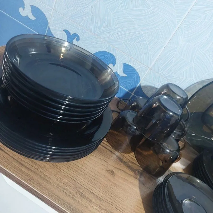 سرویس غذاخوری