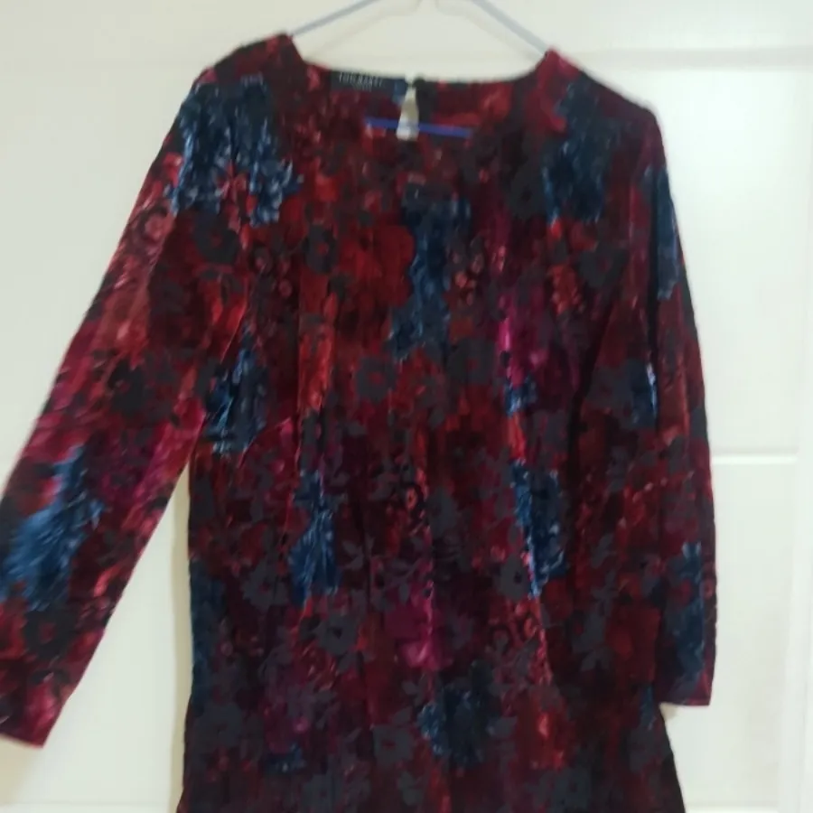 شومیز مخمل گلدار