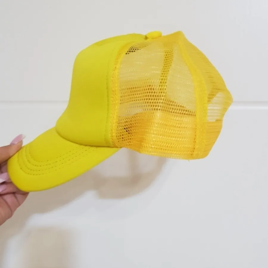 کلاه اسپرت پشت تور