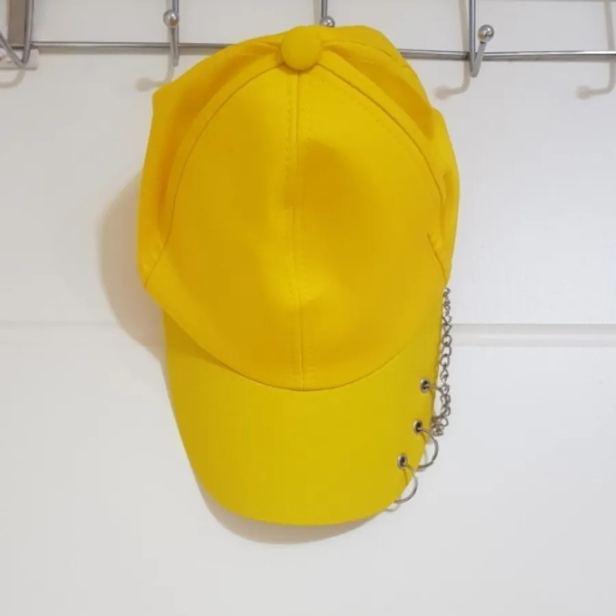 کلاه اسپرت پیرسینگ زنجیر