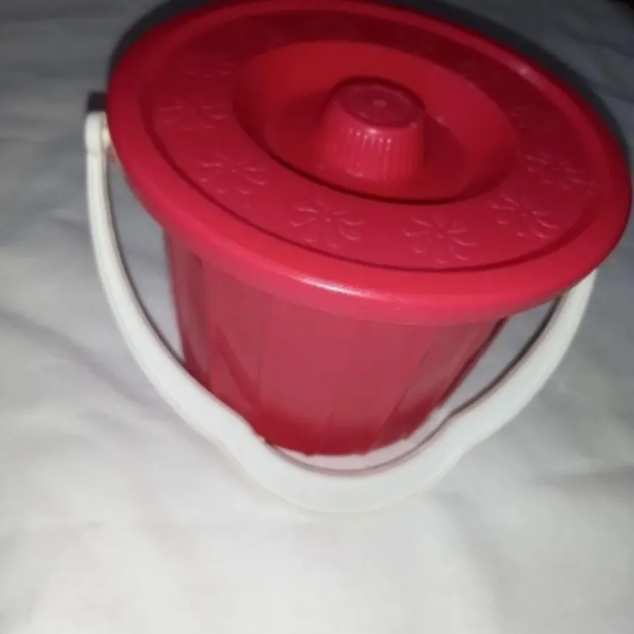 سطل نگهدارنده