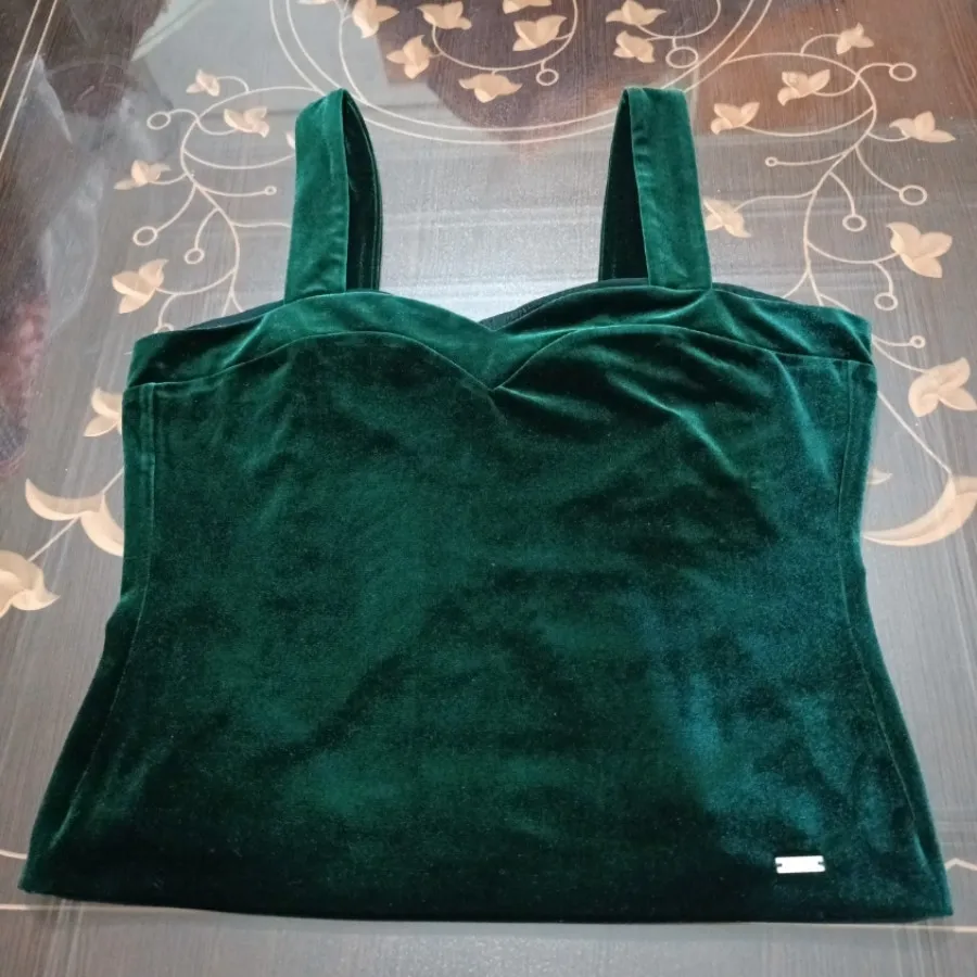 تاپ مخمل خارجی