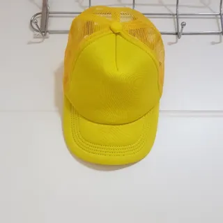 کلاه اسپرت پشت تور