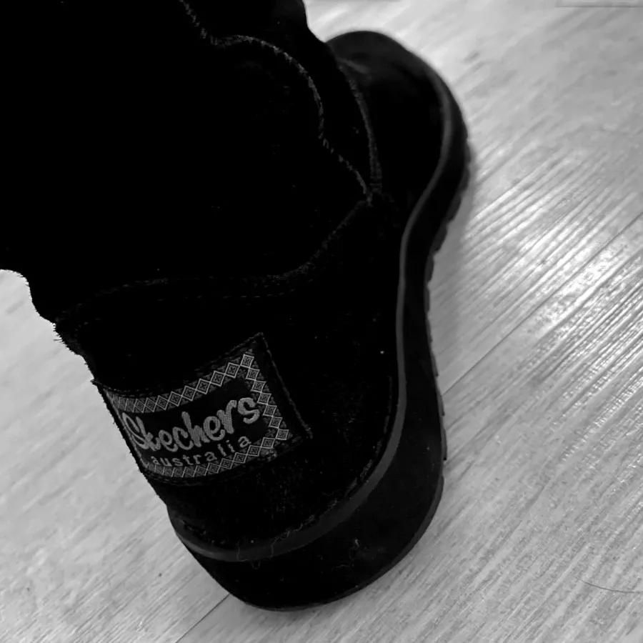 بوت چرم جیر Skechers