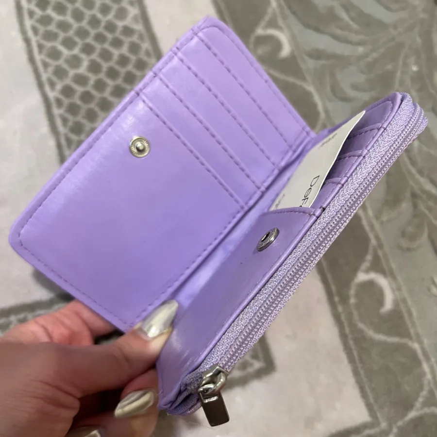 کیف پول دفاکتو