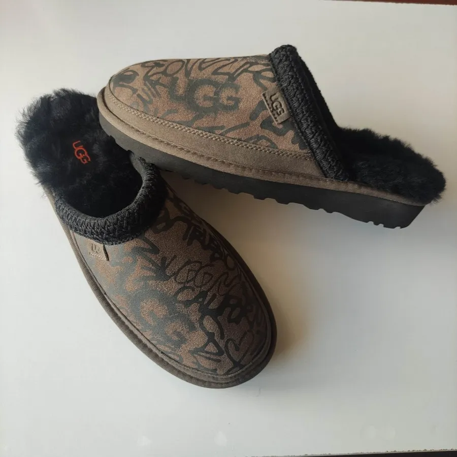 اسلیپر برند UGG آگ