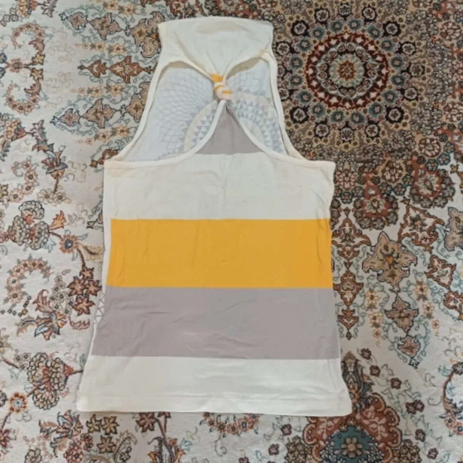 تاپ خارجی اروپایی