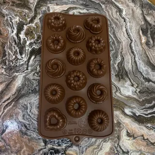 قالب شکلات سیلیکونی