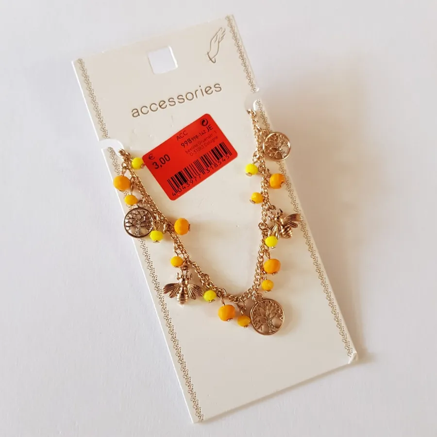 دستبند طلایی آویزدار