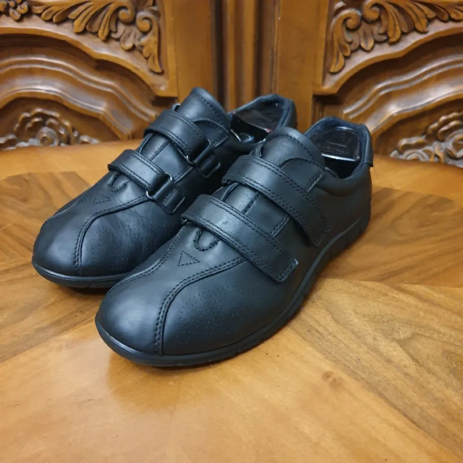 کفش زنانه طبی ecco دانمار