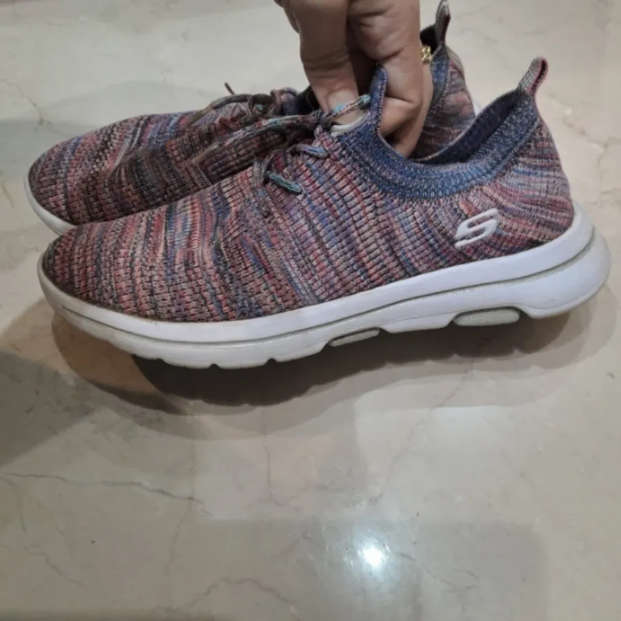 کفش کتونی skechers