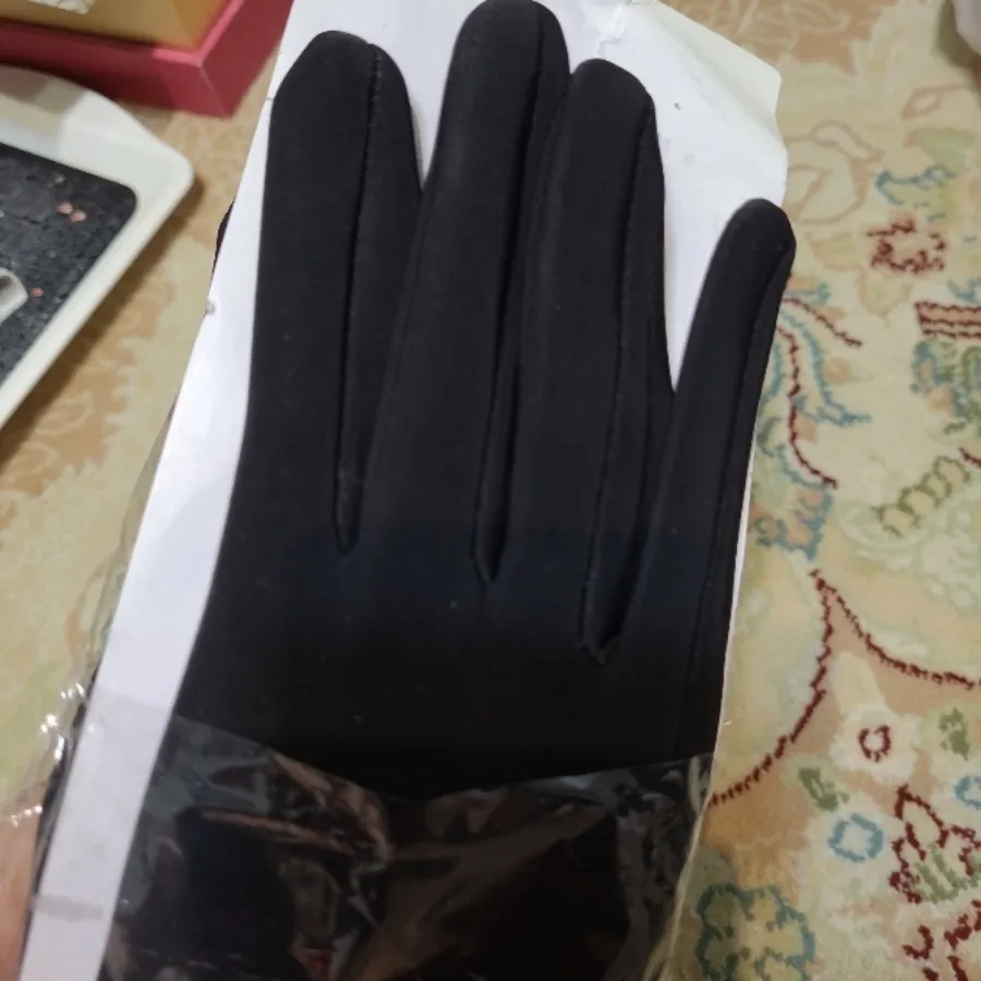 دستکش زنانه