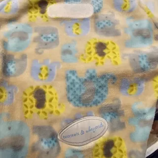پتو نوزادی گرم ونرم