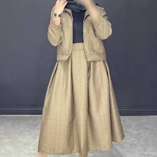 کت و دامن شنل