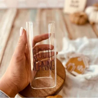 لیوان اسموتی یا دمنوش