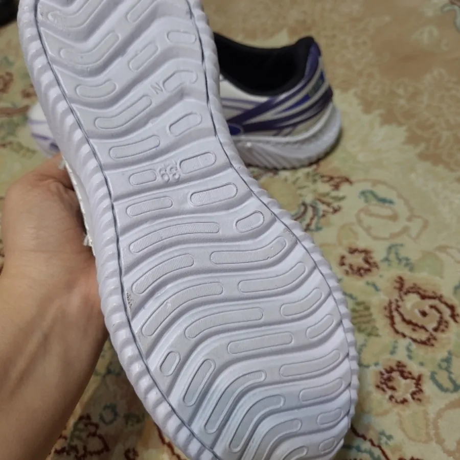 کفش اسپرت زنانه